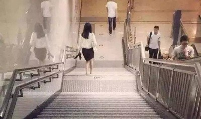 嚎啕大哭的中年司机：谁不是一边被生活逼迫，一边负重前行？-激流网